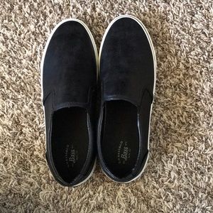 Bass- Navigate slip on